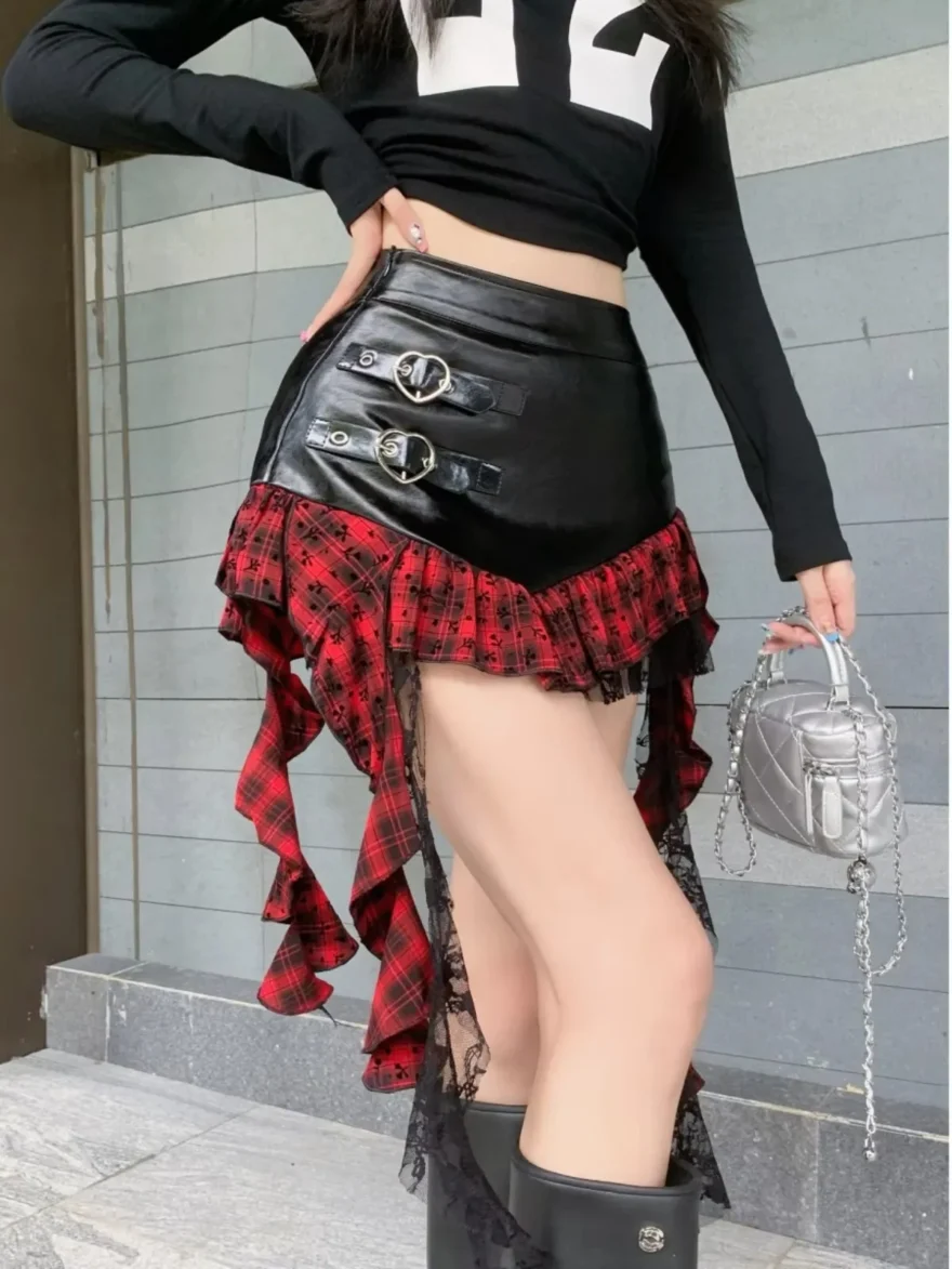 Gothic Heart-Shape Buckle Faux Leather Mini Skirt - Image 8